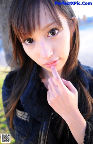 Meri Kanami - Unexpected Lasbian Vid